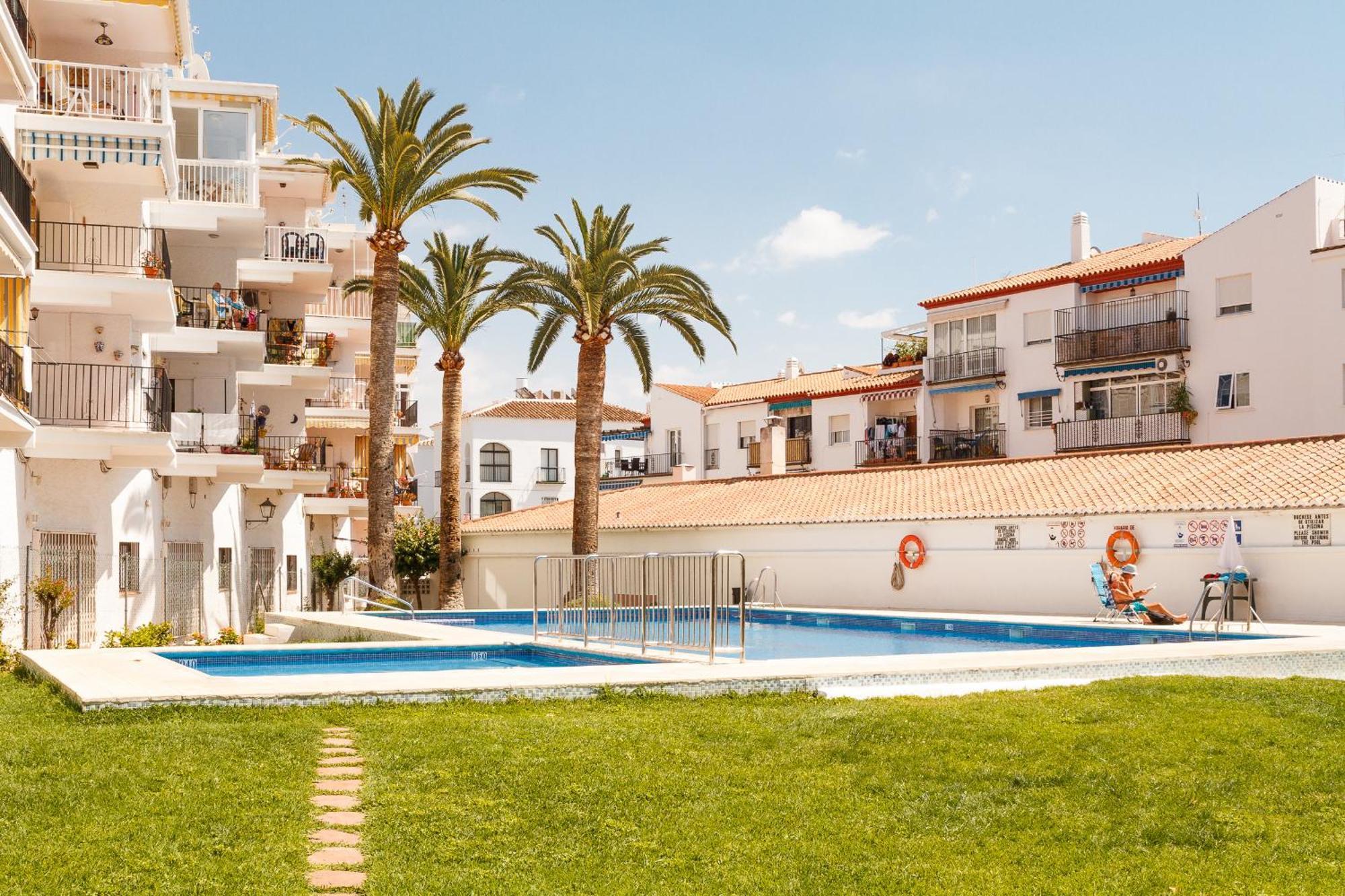 Coronado 148 Apartments Casasol Nerja Exterior photo