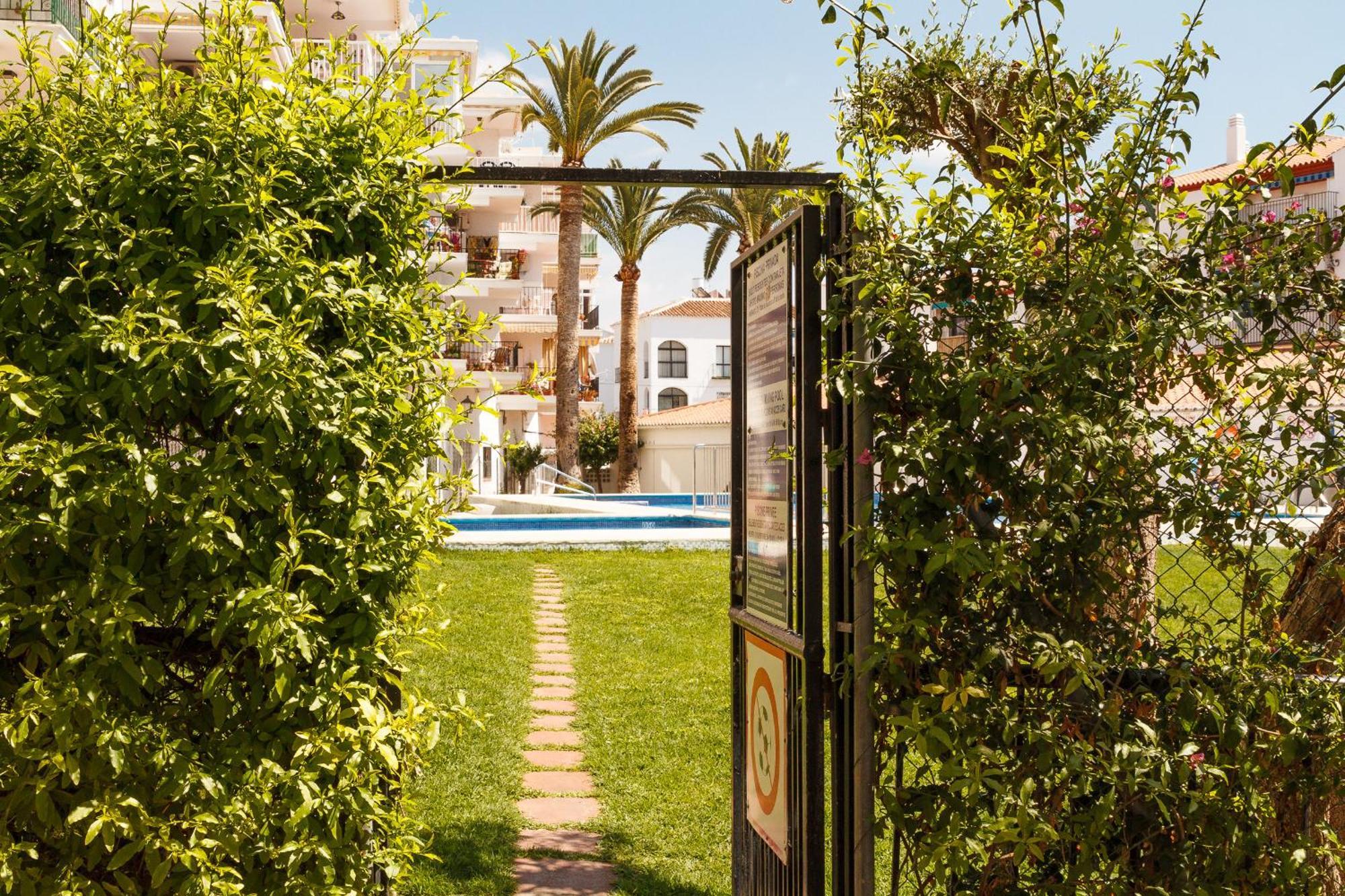 Coronado 148 Apartments Casasol Nerja Exterior photo
